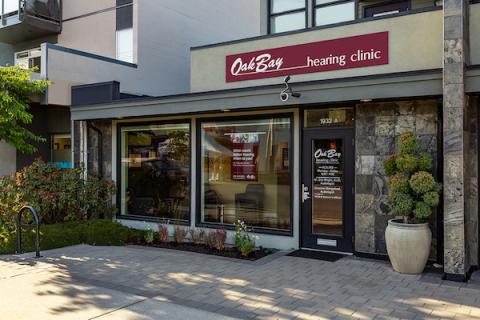 Photo of the front of the Oak Bay Hearing Clinic